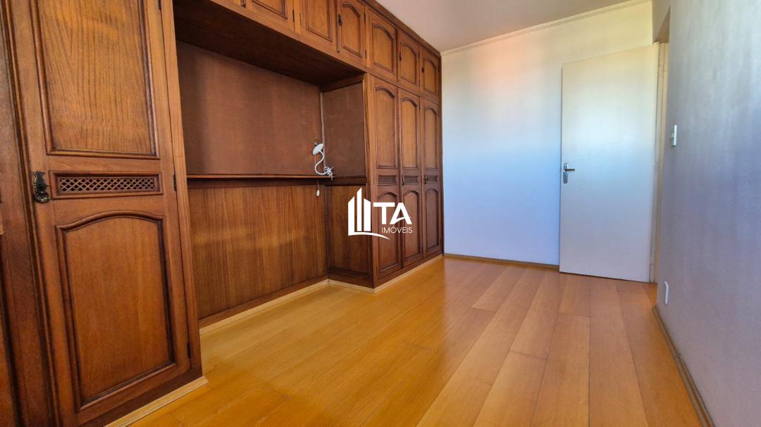 Apartamento à venda com 2 quartos, 65m² - Foto 13