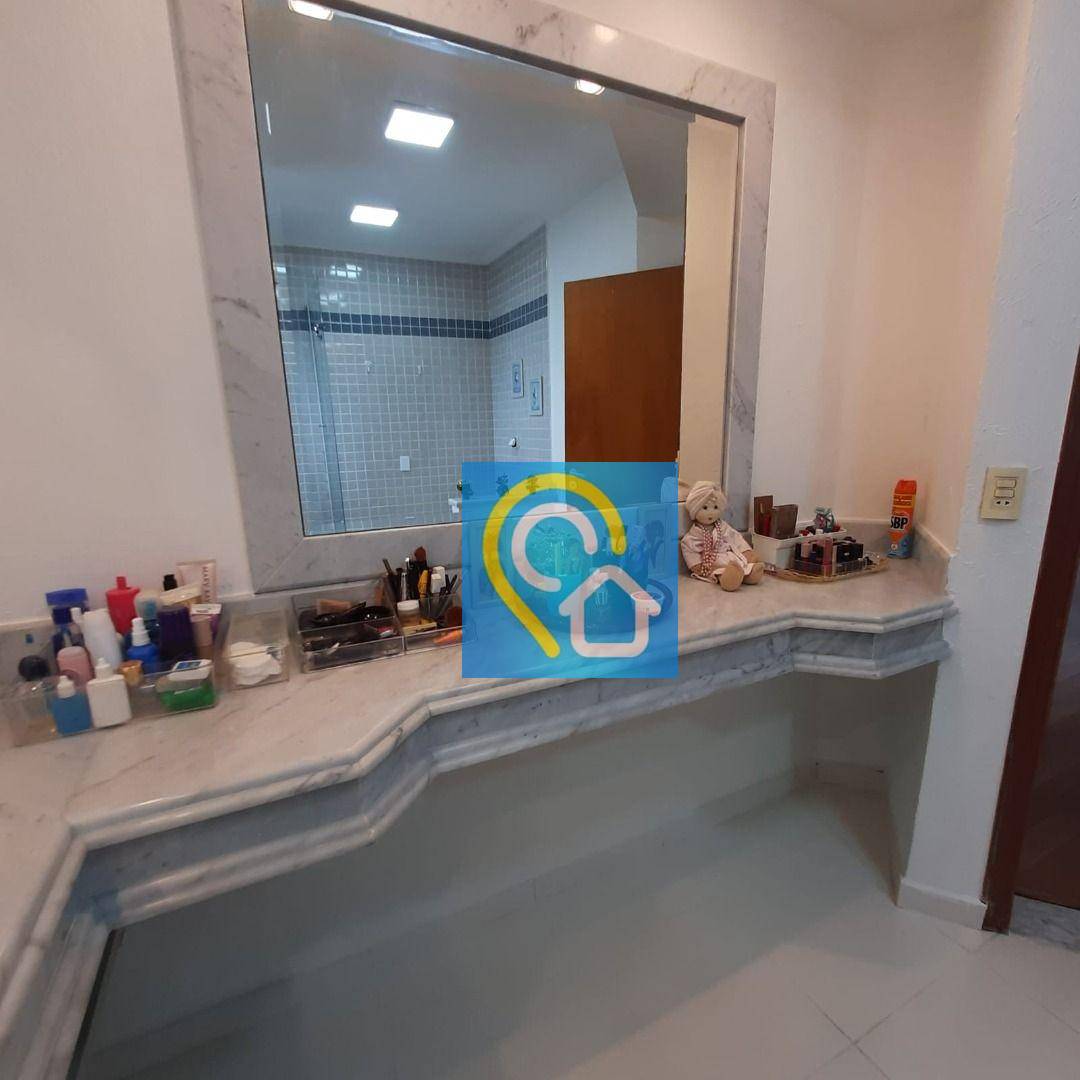 Casa de Condomínio à venda com 4 quartos, 990m² - Foto 44