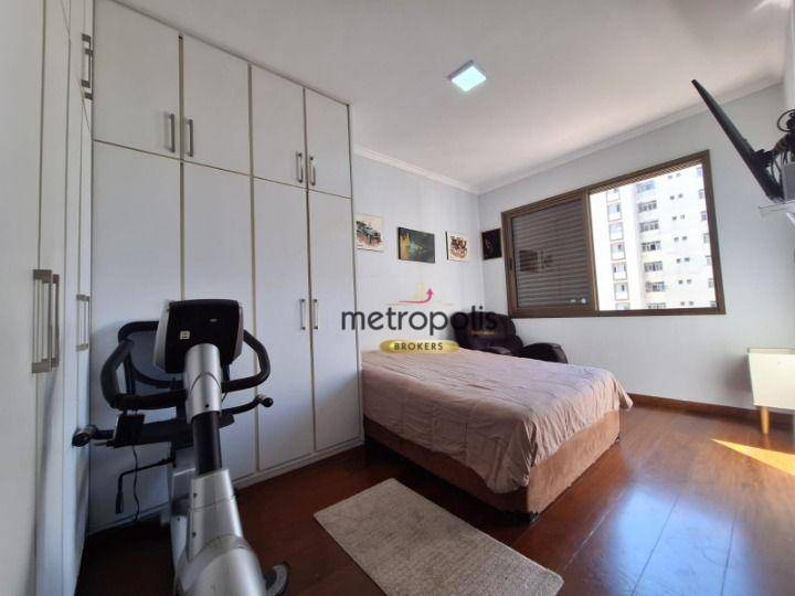 Apartamento à venda com 4 quartos, 184m² - Foto 18