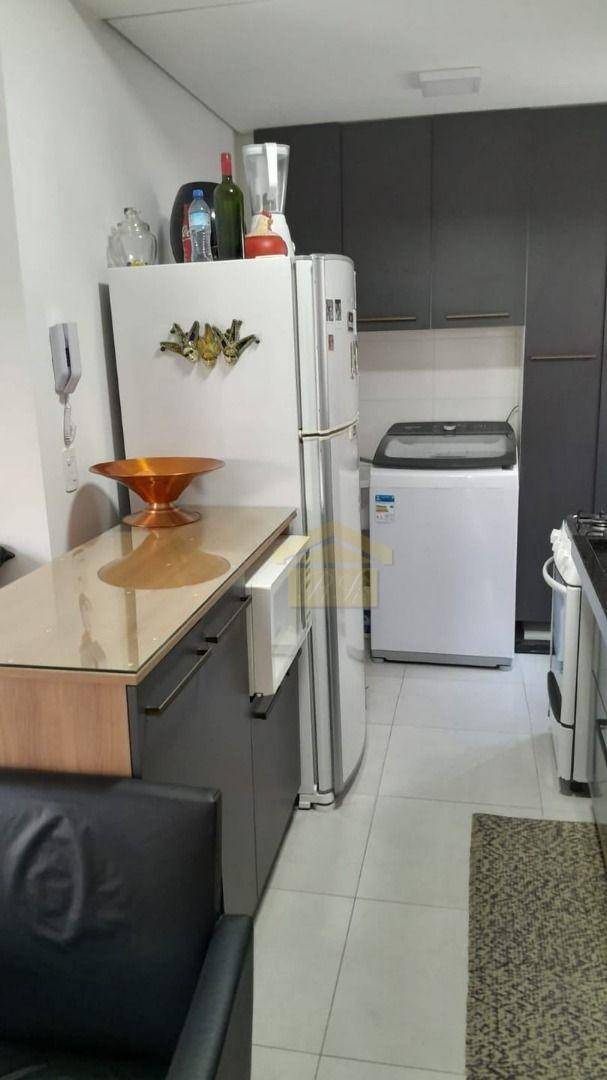 Apartamento à venda com 2 quartos, 39m² - Foto 8