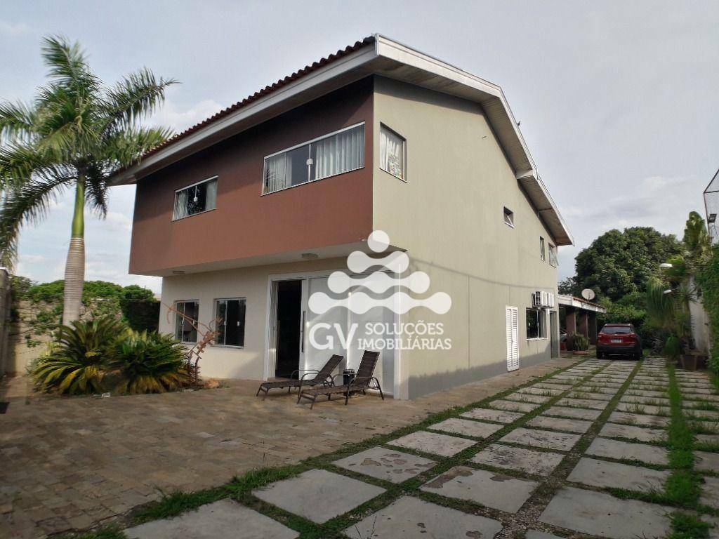 Casa para alugar com 3 quartos, 600m² - Foto 2