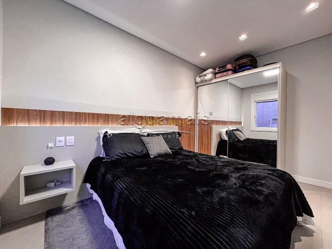 Casa à venda com 4 quartos, 187m² - Foto 15
