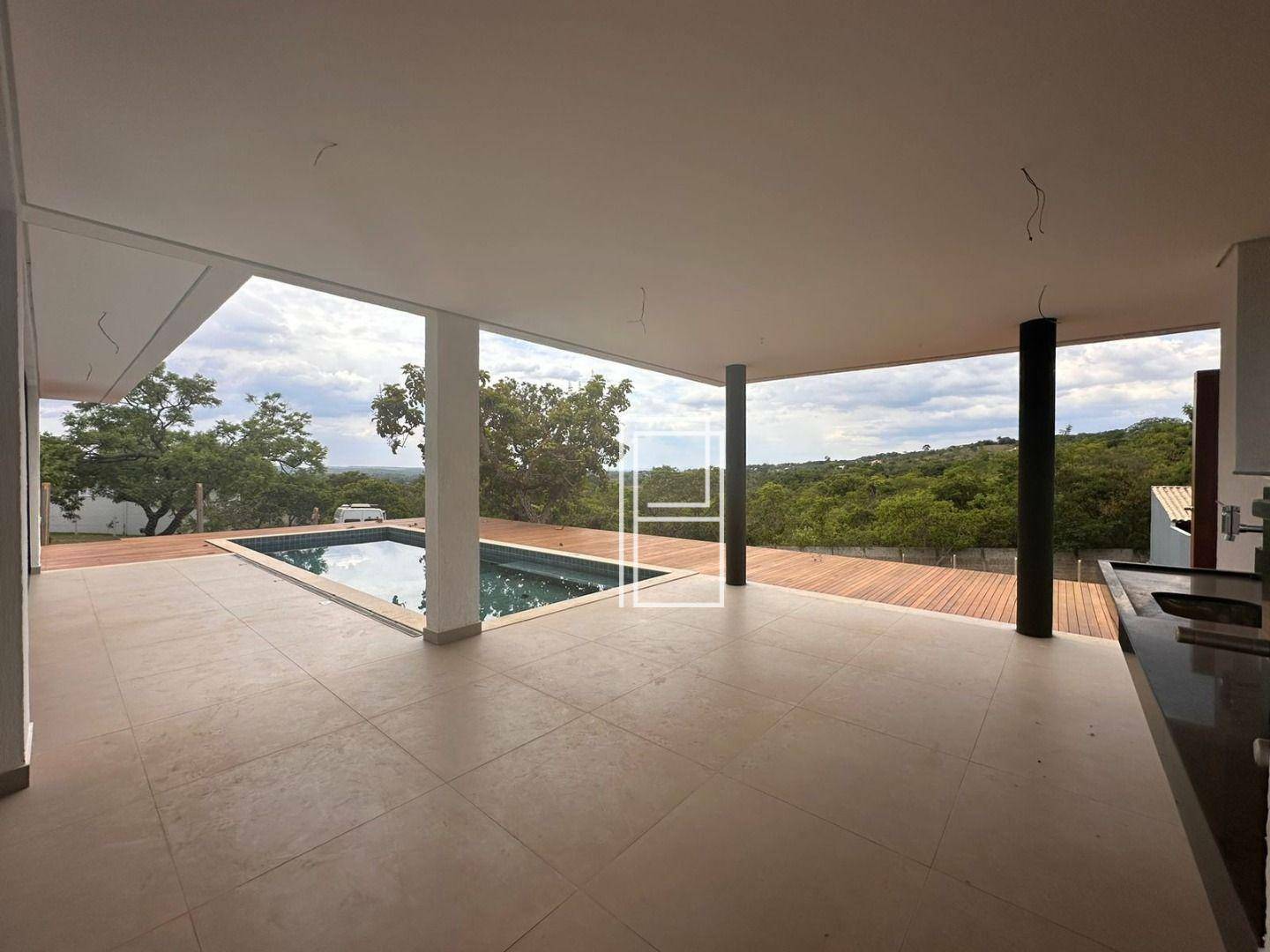 Casa de Condomínio à venda com 4 quartos, 290m² - Foto 7