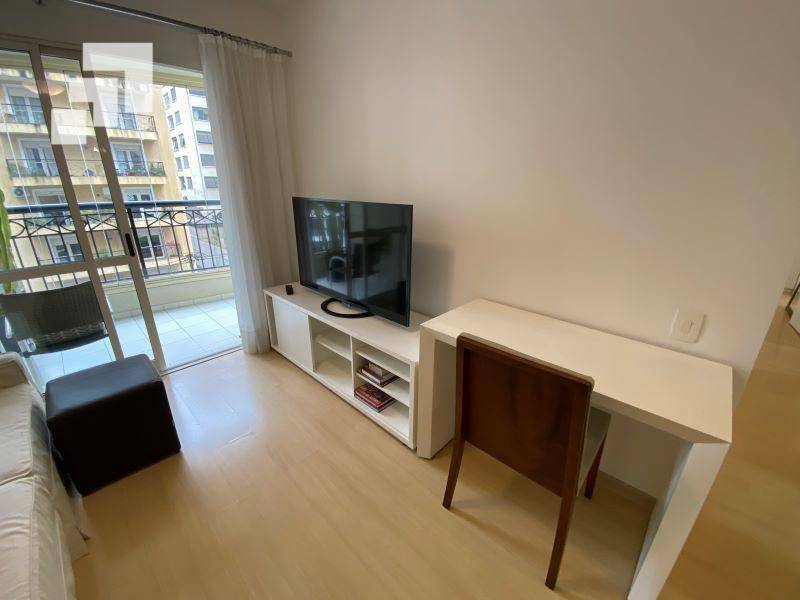 Apartamento à venda com 2 quartos, 72m² - Foto 4