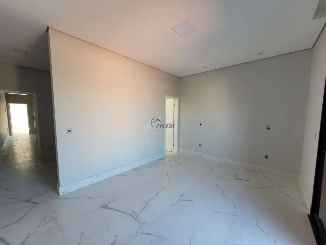 Casa à venda com 3 quartos, 206m² - Foto 23