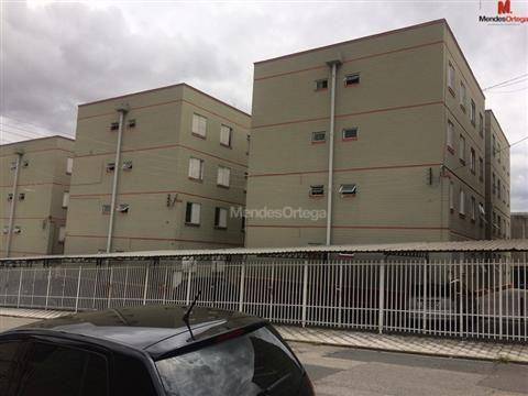 Apartamento para alugar com 2 quartos, 60m² - Foto 3