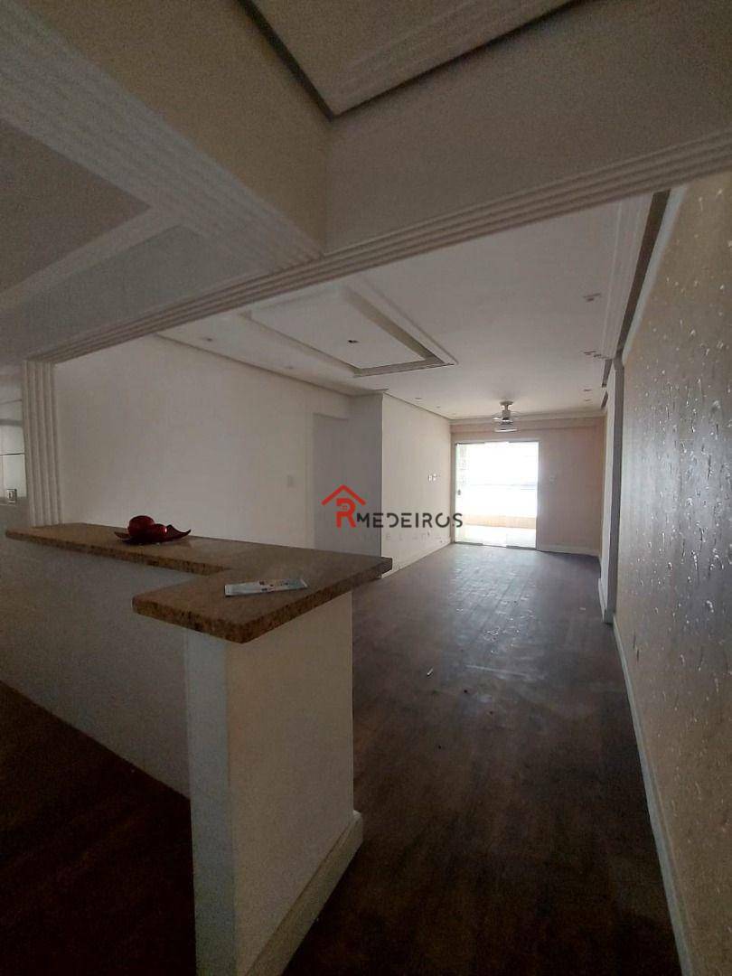 Apartamento à venda com 3 quartos, 101m² - Foto 4