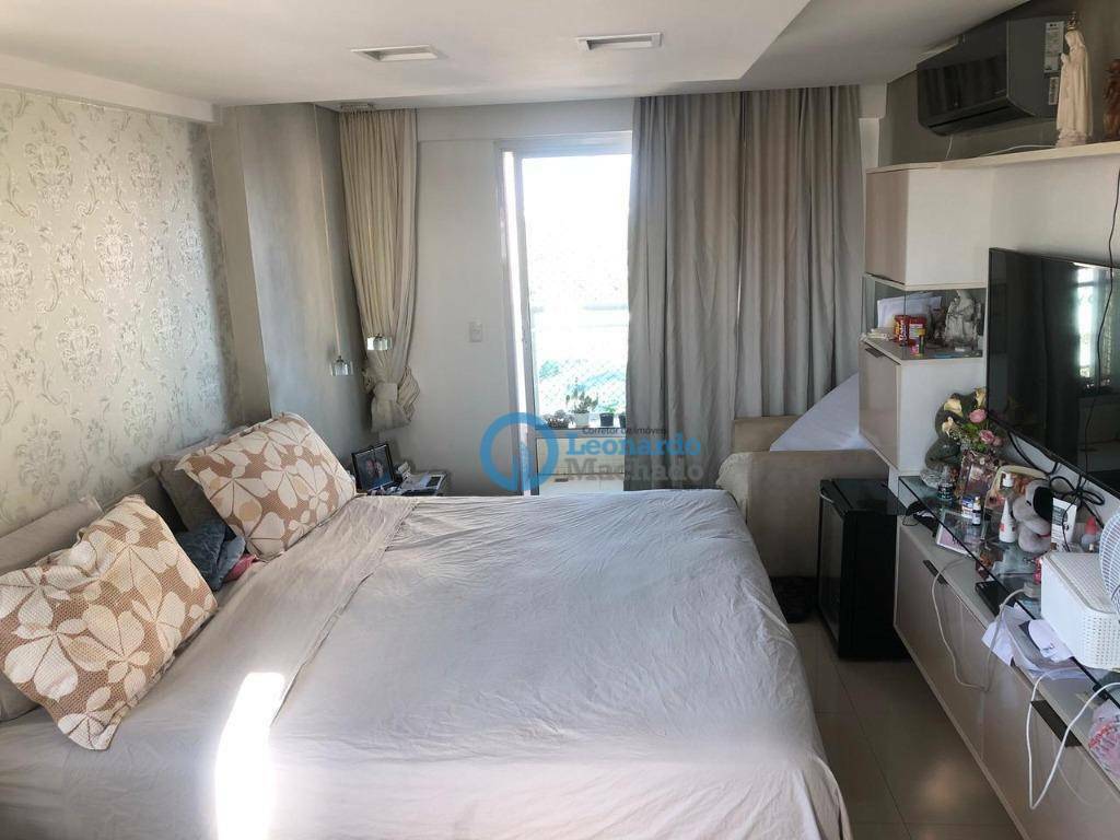 Apartamento à venda com 4 quartos, 165m² - Foto 8