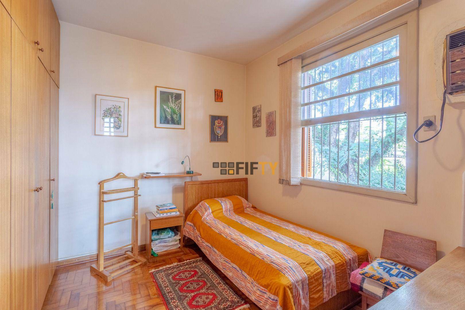 Casa à venda com 3 quartos, 180m² - Foto 15