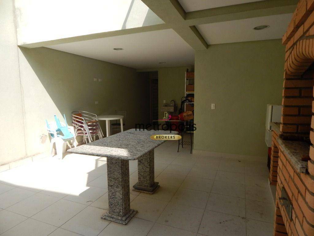 Sobrado à venda com 3 quartos, 245m² - Foto 4