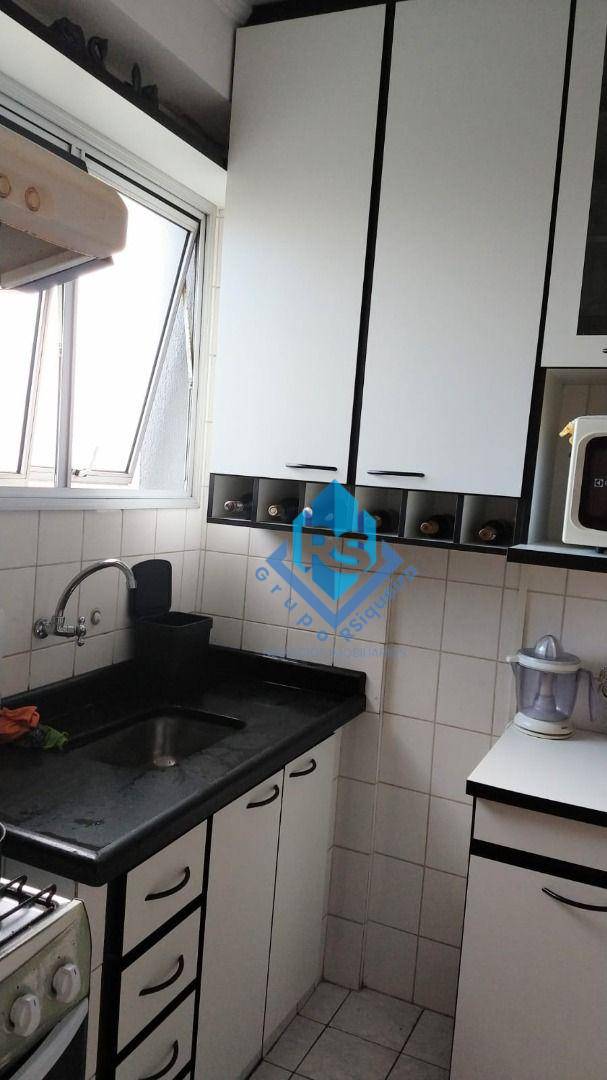 Apartamento à venda com 2 quartos, 67m² - Foto 9