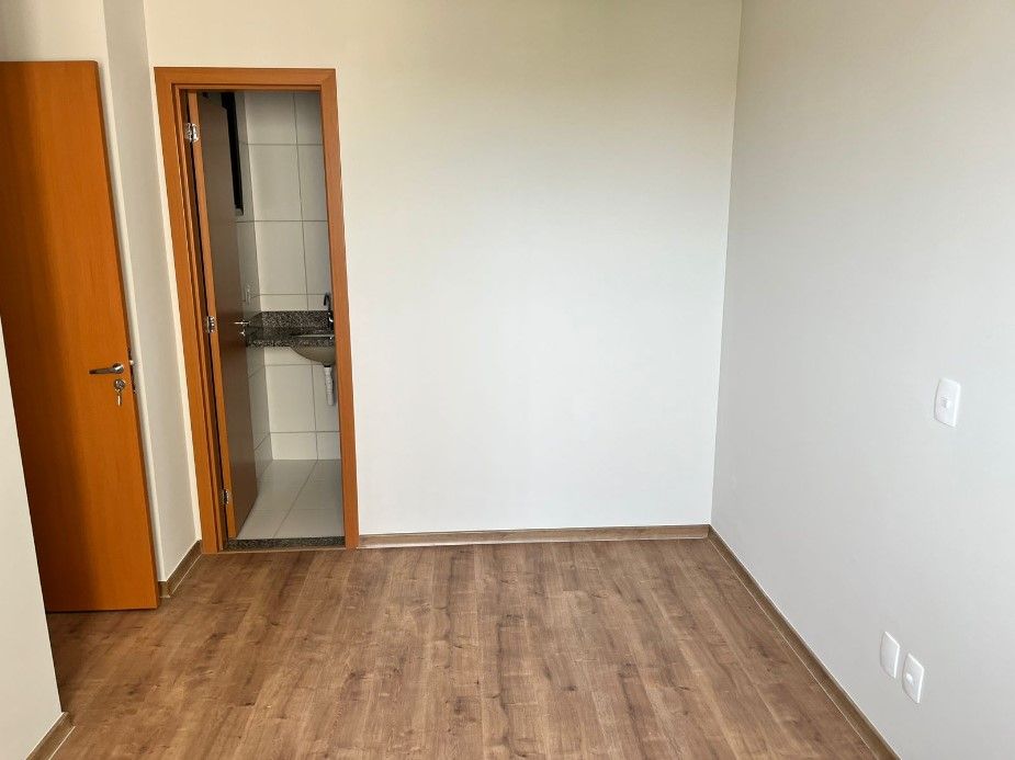 Apartamento para alugar com 2 quartos, 57m² - Foto 6