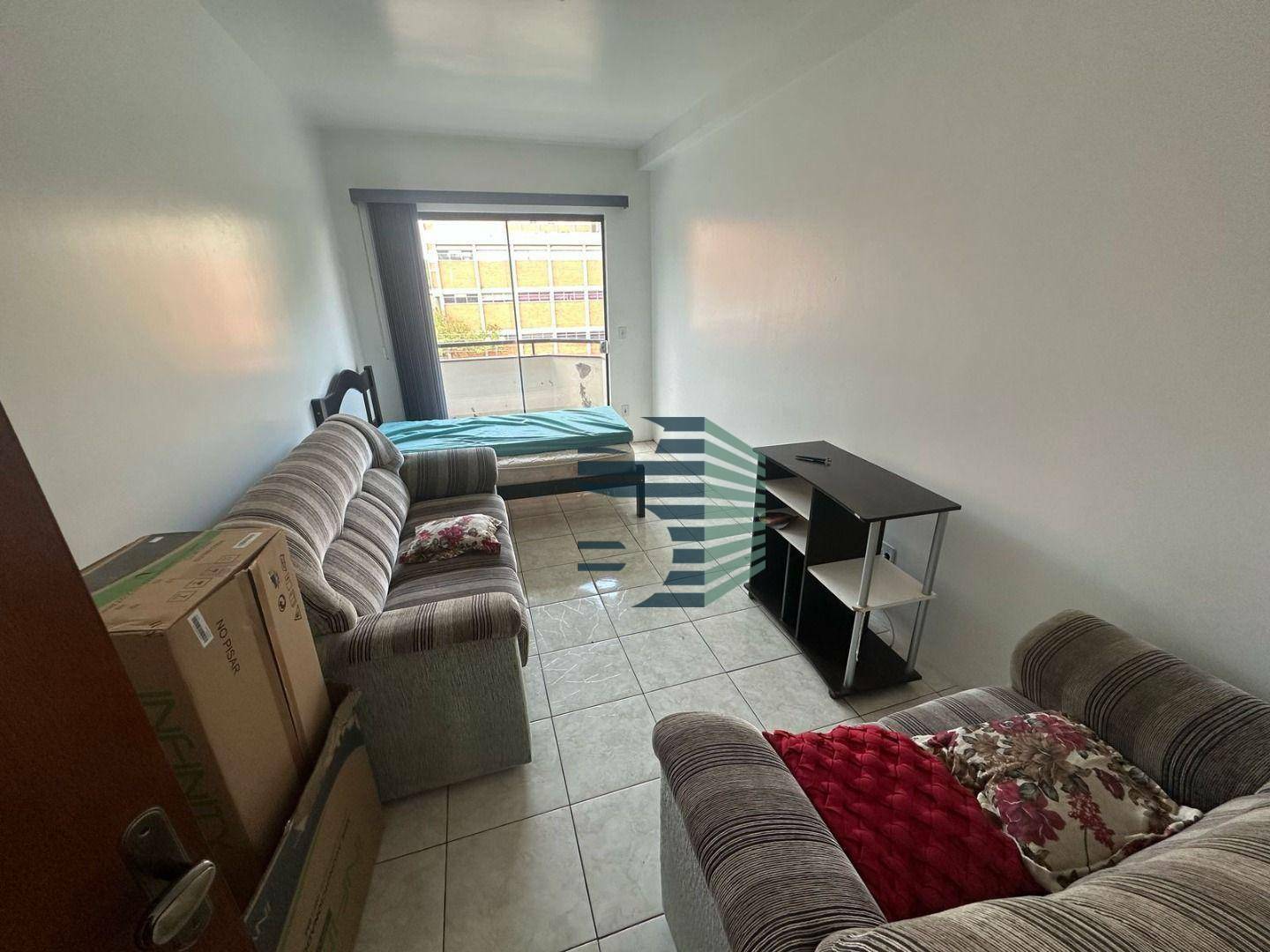 Apartamento para alugar com 2 quartos, 70m² - Foto 8