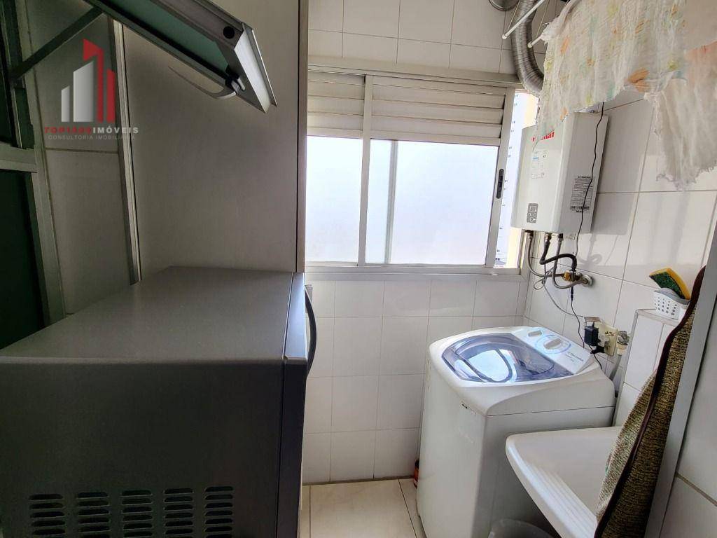 Apartamento à venda com 2 quartos, 62m² - Foto 17