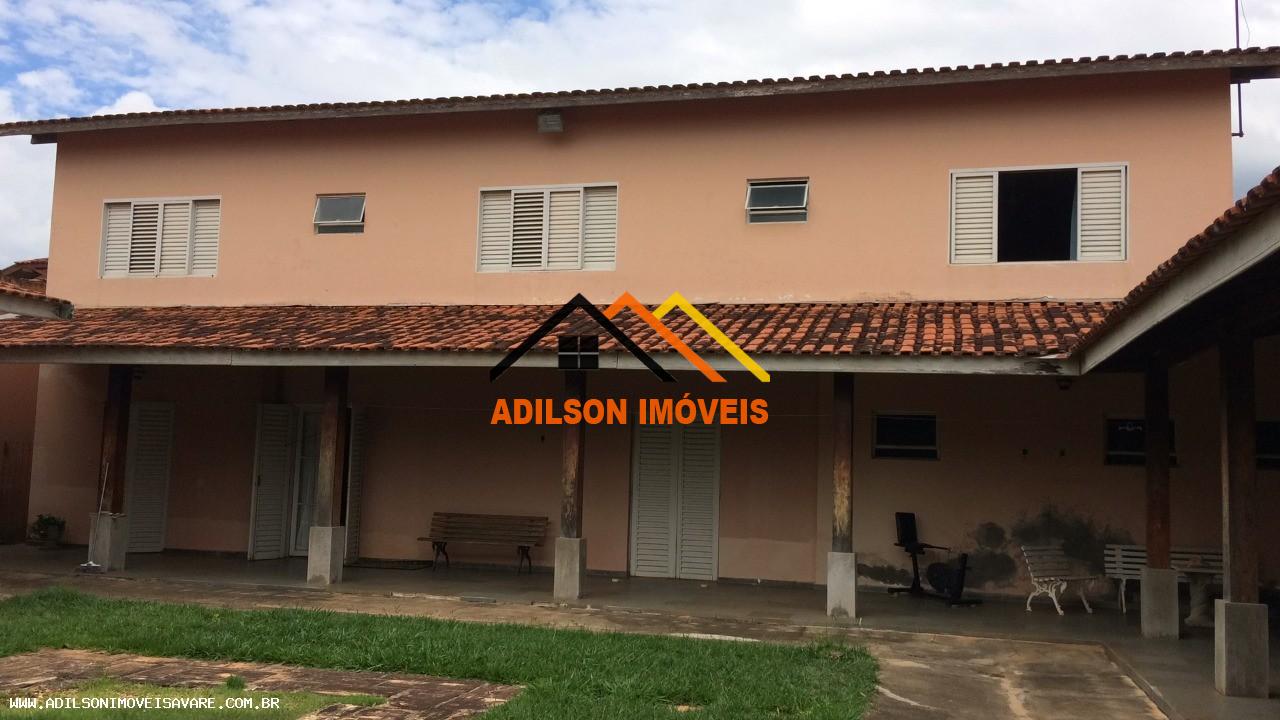 Casa à venda com 6 quartos, 933m² - Foto 2
