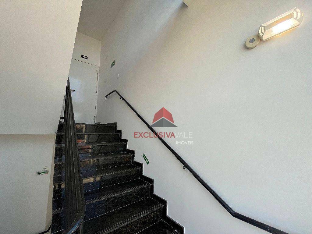 Prédio Inteiro para alugar, 919m² - Foto 2