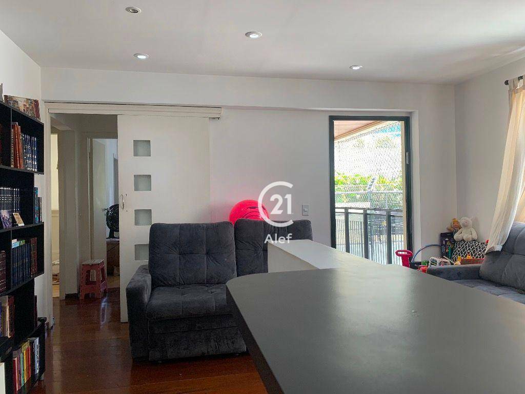 Apartamento à venda com 3 quartos, 100m² - Foto 6