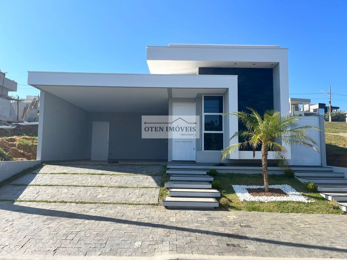 Casa de Condomínio à venda com 3 quartos, 250m² - Foto 1