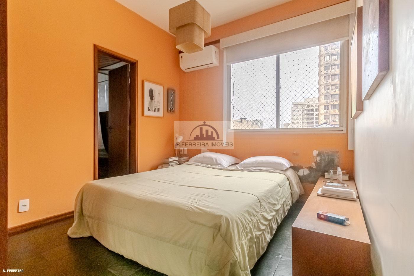 Apartamento à venda com 3 quartos, 137m² - Foto 18