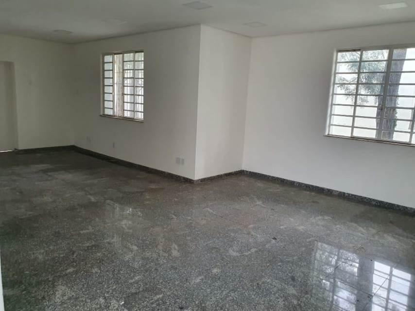 Prédio Inteiro para alugar com 5 quartos, 556m² - Foto 9