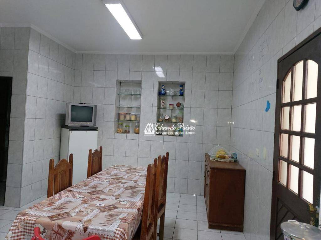 Sobrado à venda com 4 quartos, 500m² - Foto 15