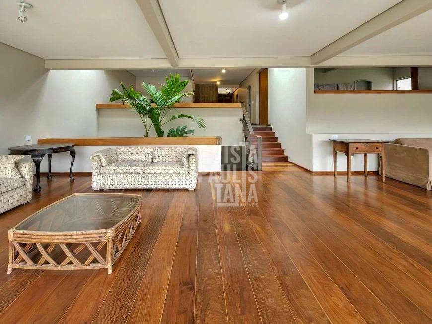 Casa à venda e aluguel com 5 quartos, 730m² - Foto 4