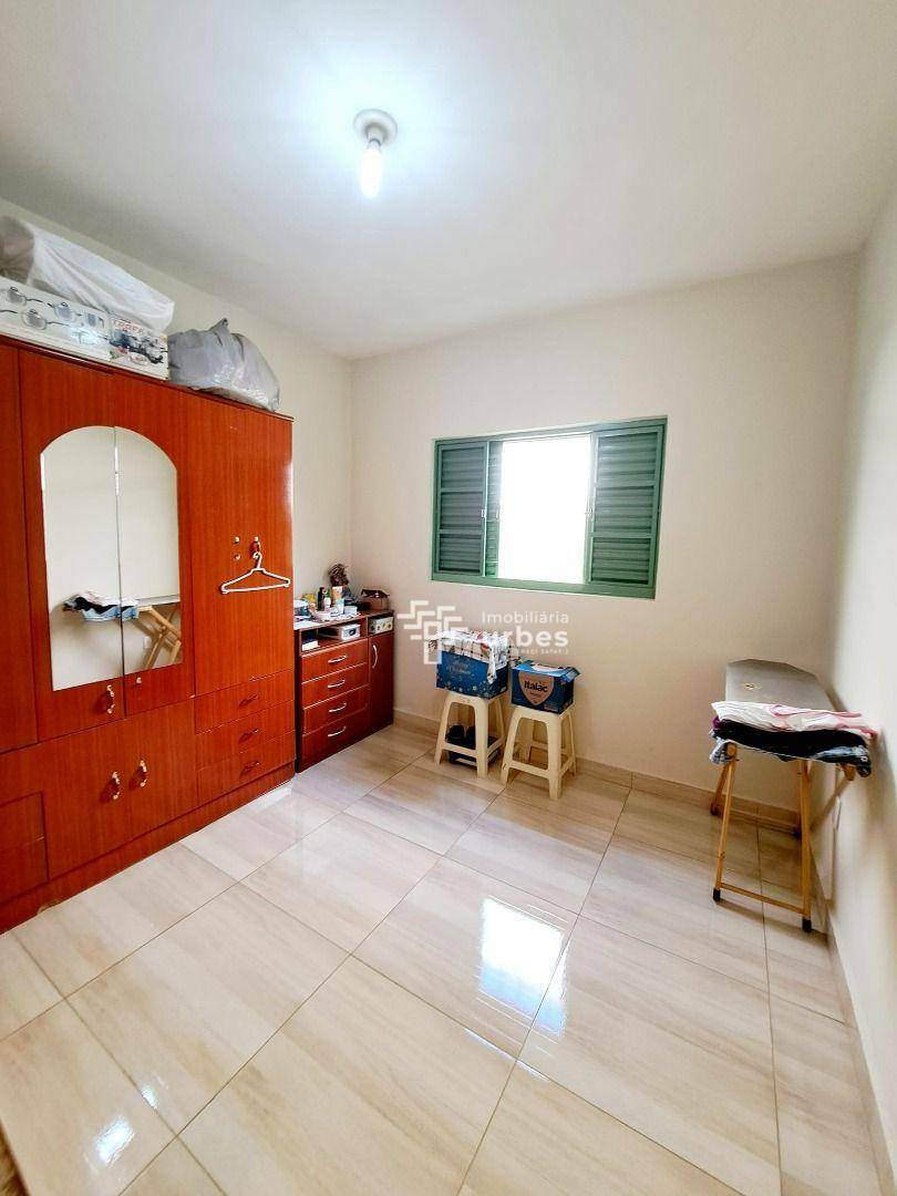 Casa à venda com 2 quartos, 90m² - Foto 9