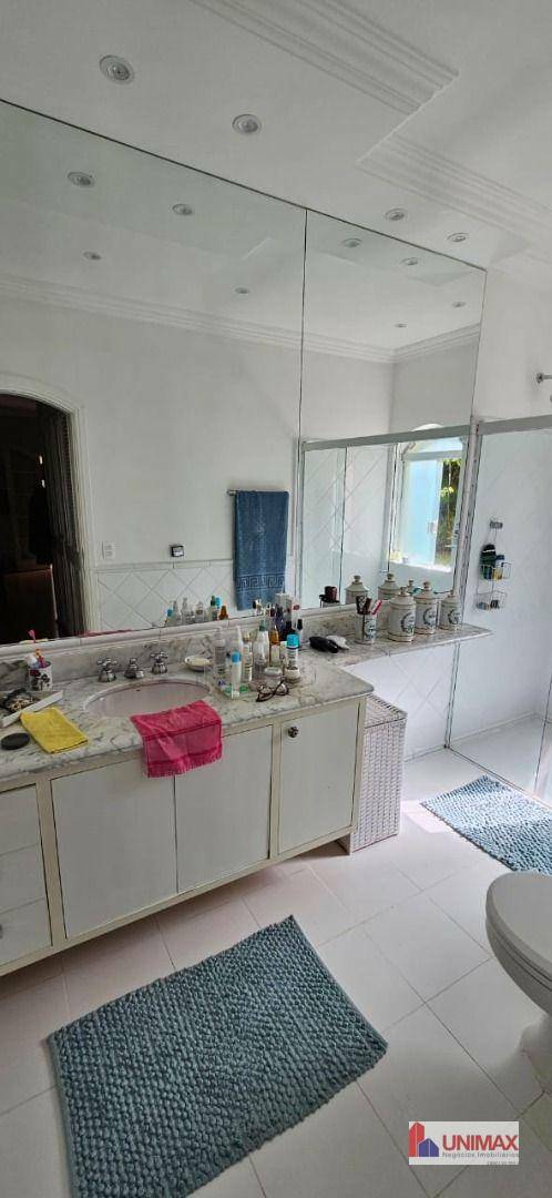 Casa de Condomínio à venda com 4 quartos, 400m² - Foto 16