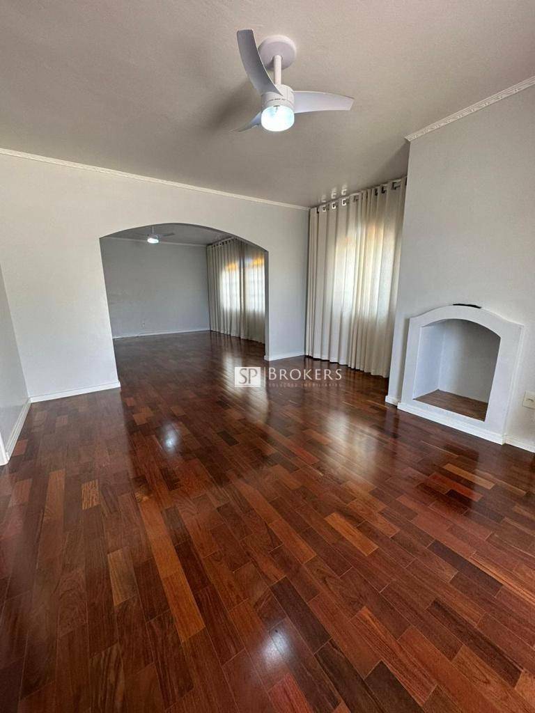 Casa à venda com 3 quartos, 260m² - Foto 5