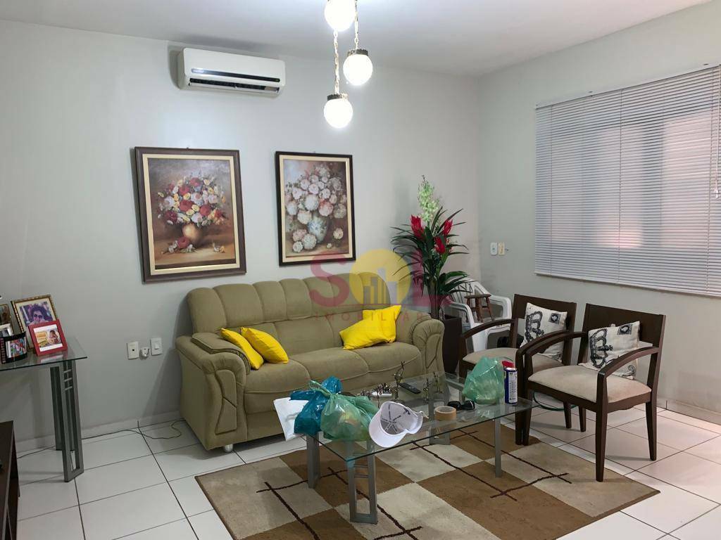 Casa à venda com 2 quartos, 189m² - Foto 3