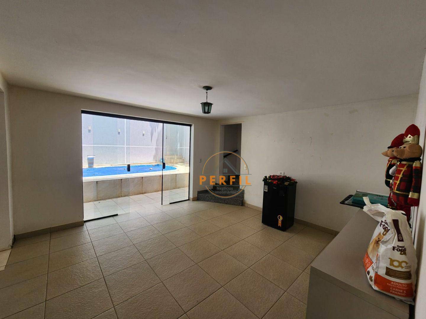 Casa de Condomínio à venda com 5 quartos, 238m² - Foto 26