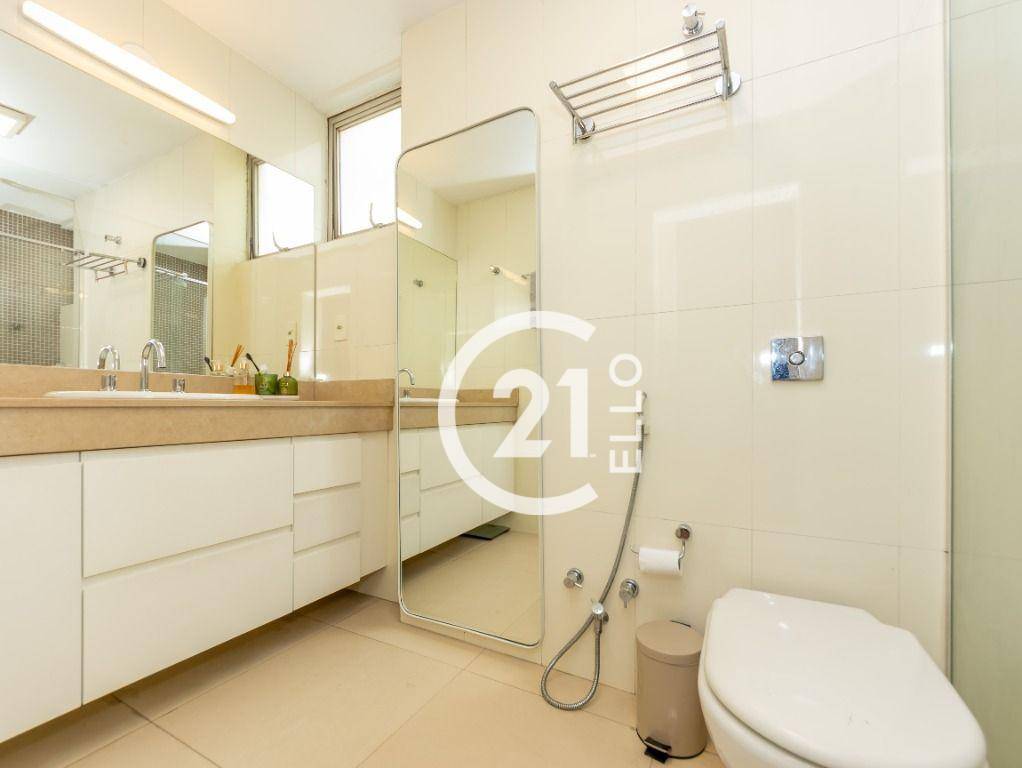 Apartamento à venda com 3 quartos, 141m² - Foto 12