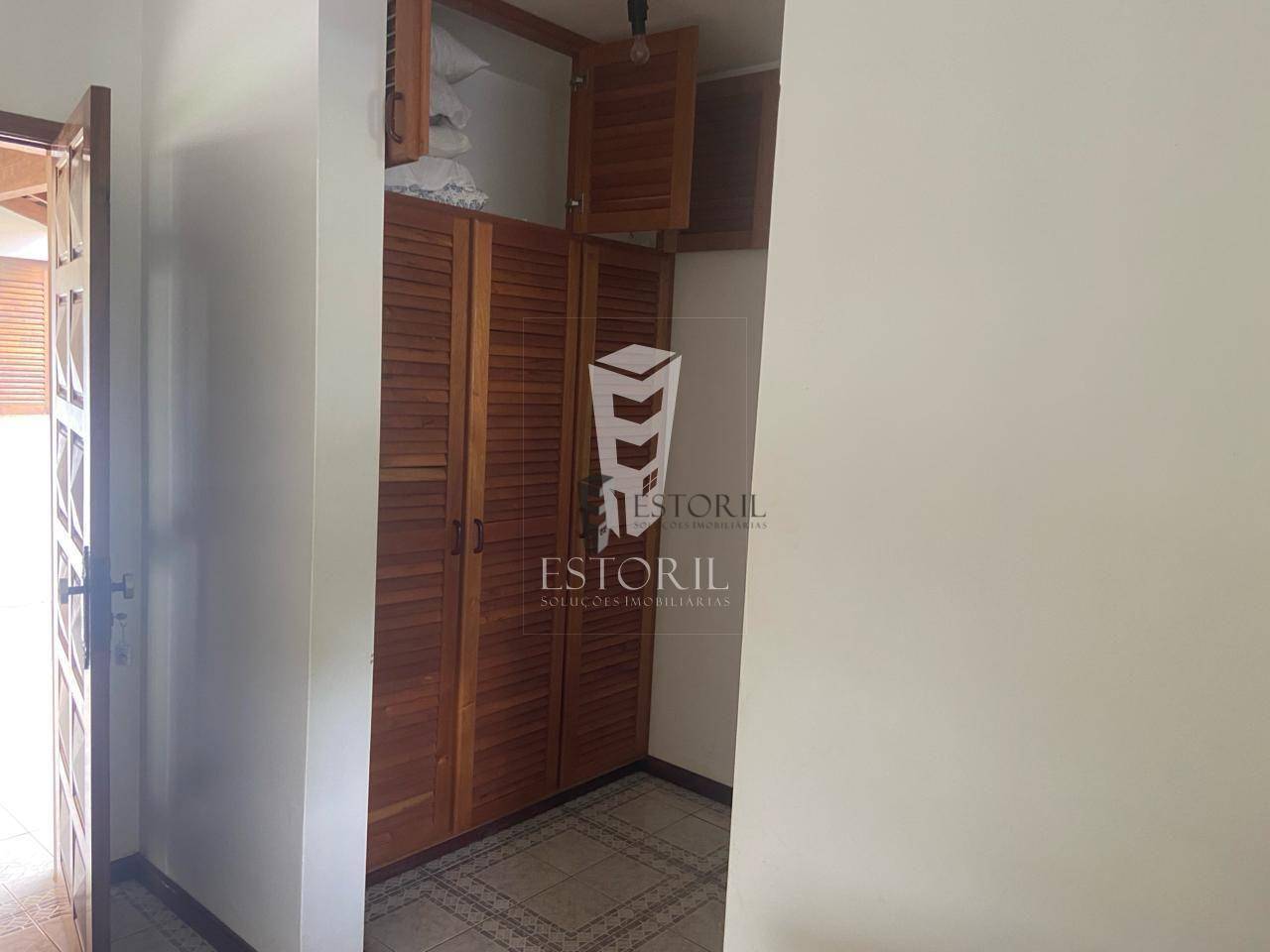 Casa à venda e aluguel com 3 quartos - Foto 8