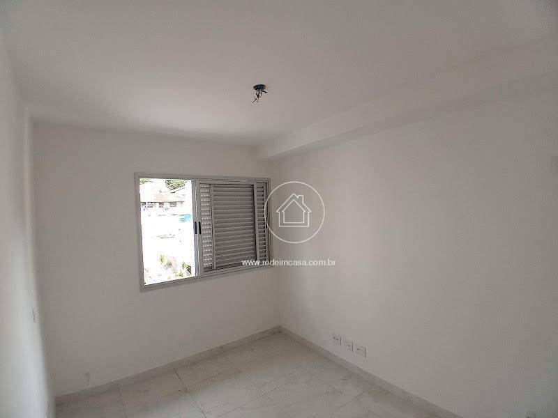 Apartamento à venda com 3 quartos, 78m² - Foto 15