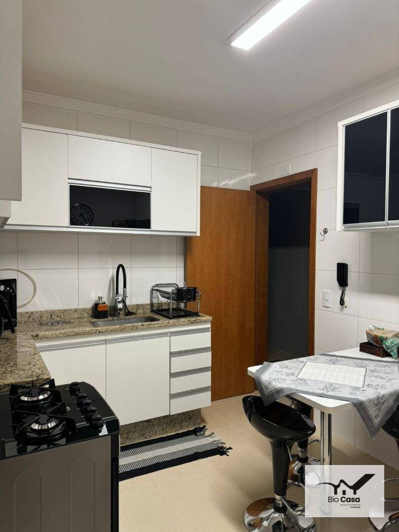 Apartamento à venda com 3 quartos, 124m² - Foto 17