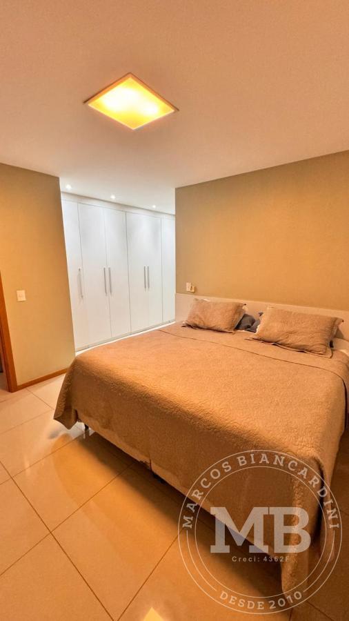 Apartamento à venda com 3 quartos, 156m² - Foto 15