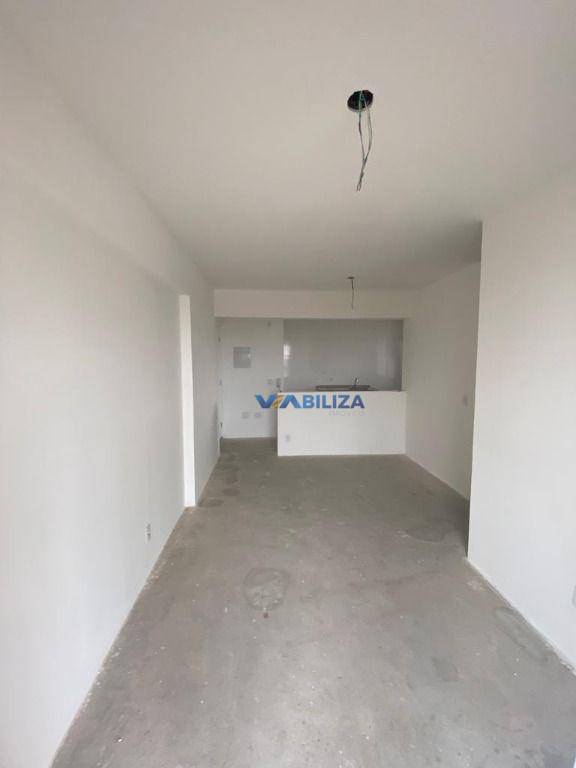 Apartamento à venda com 2 quartos, 57m² - Foto 10