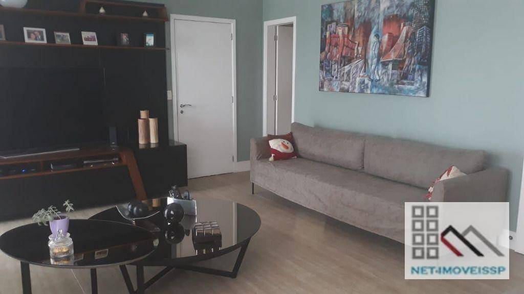 Apartamento à venda com 3 quartos, 141m² - Foto 7