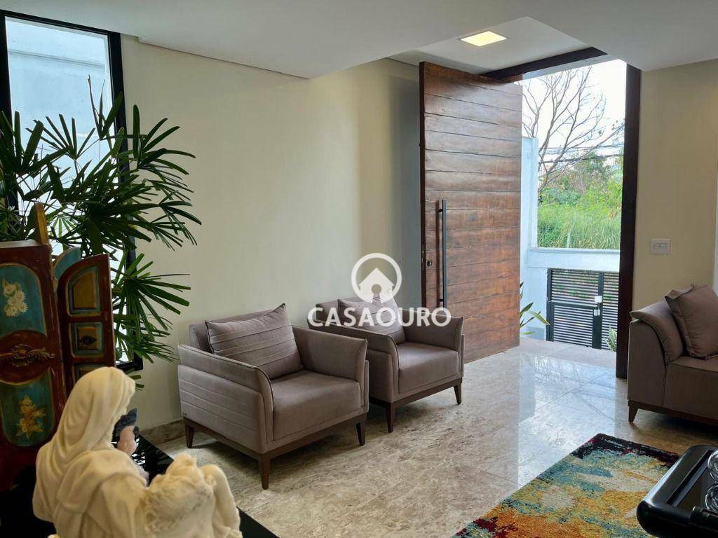 Casa de Condomínio à venda com 4 quartos, 379m² - Foto 15