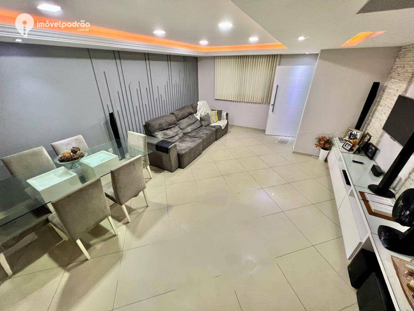 Casa à venda com 3 quartos, 180m² - Foto 27