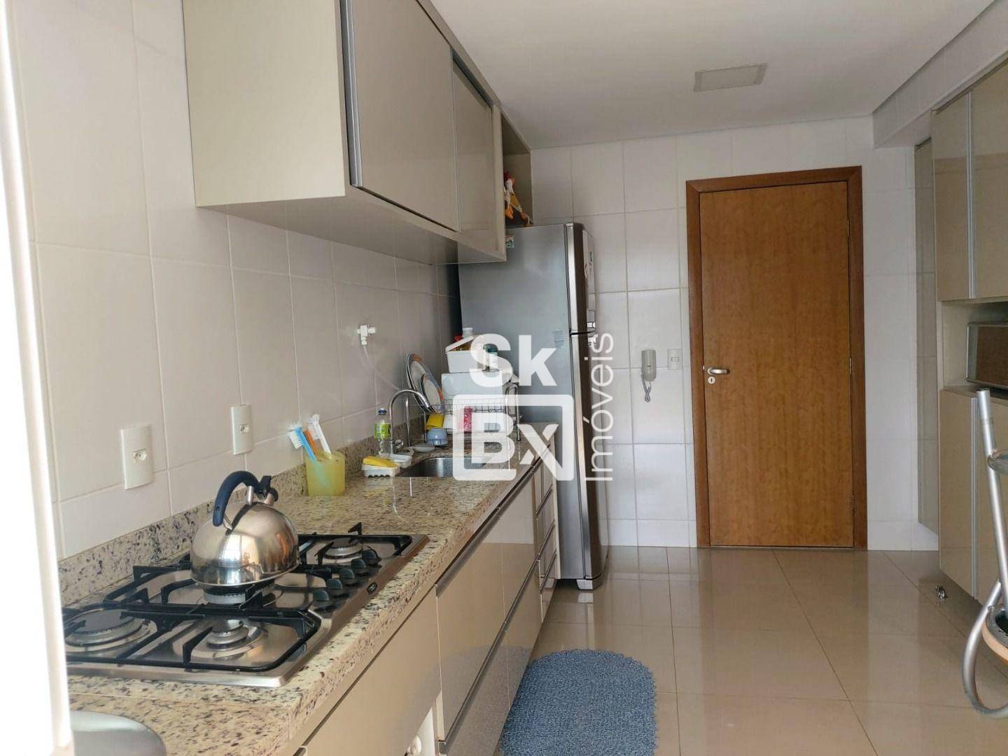 Apartamento à venda com 4 quartos, 126m² - Foto 7