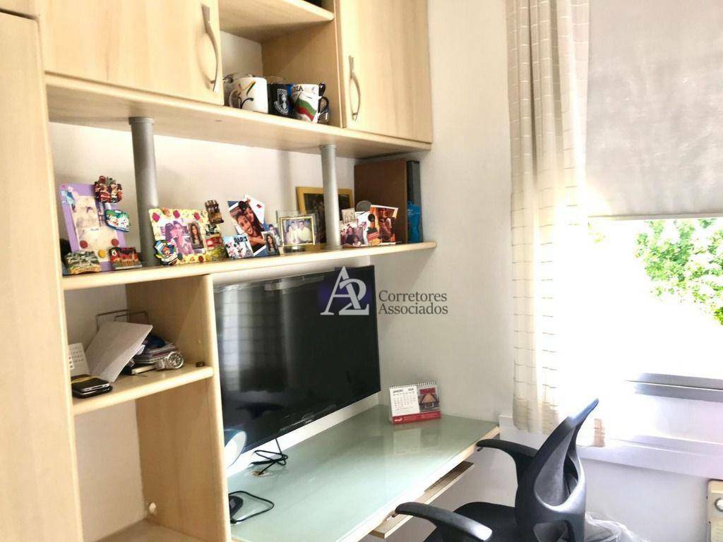 Apartamento à venda com 3 quartos, 70m² - Foto 14