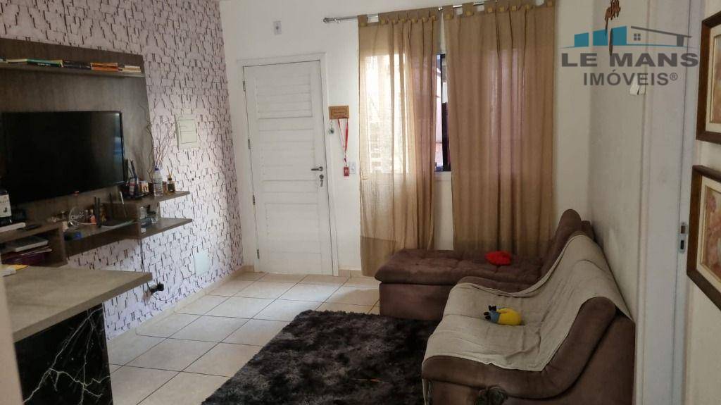 Casa de Condomínio à venda com 2 quartos, 48m² - Foto 2