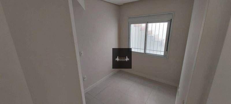 Casa à venda com 4 quartos, 350m² - Foto 21