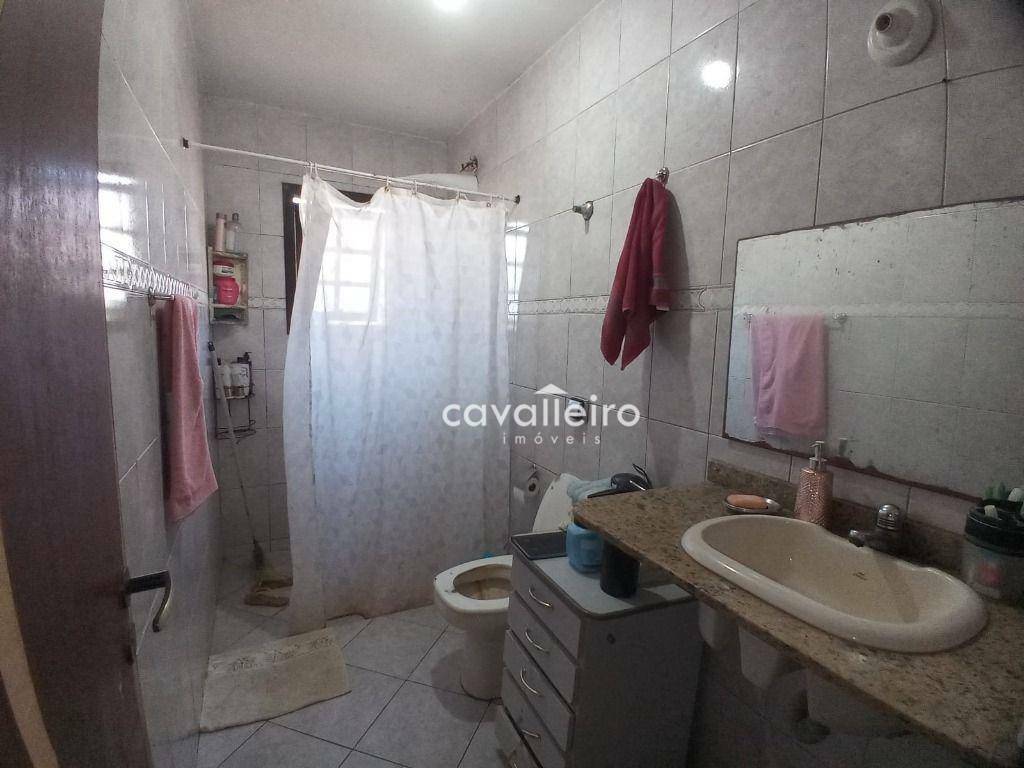 Casa à venda com 6 quartos, 300m² - Foto 10