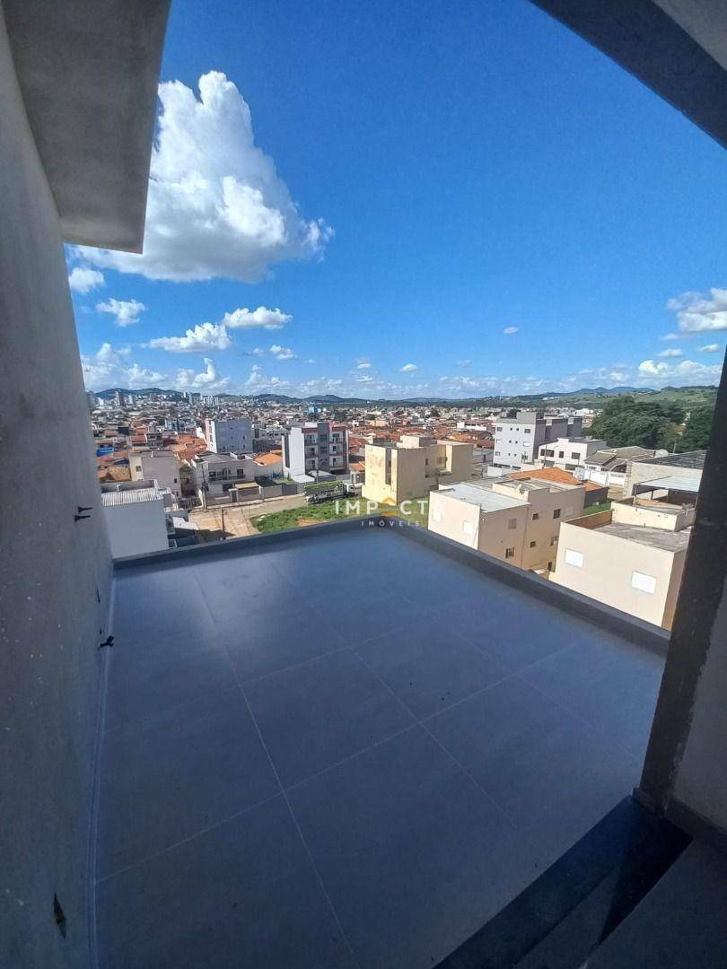 Apartamento à venda com 3 quartos, 175m² - Foto 5