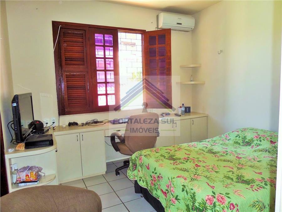 Casa de Condomínio à venda com 4 quartos, 201m² - Foto 20