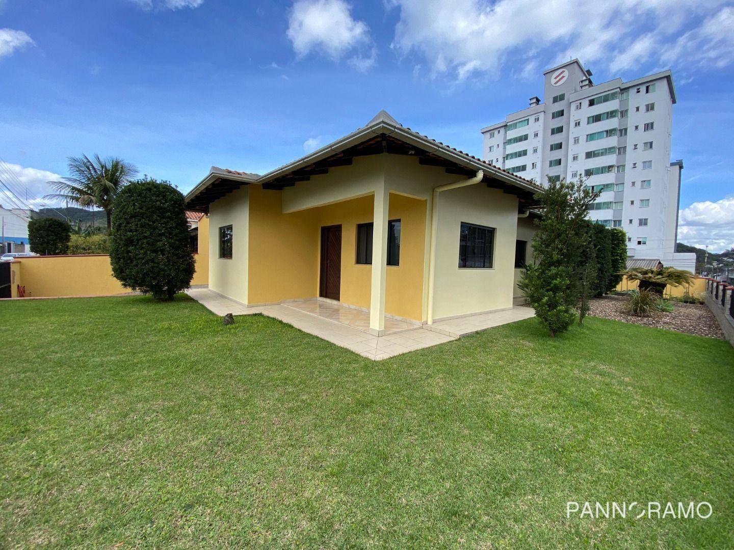 Casa, 2 quartos, 129 m² - Foto 1