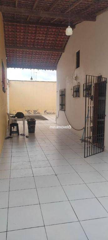 Casa de Condomínio à venda com 2 quartos, 70m² - Foto 2