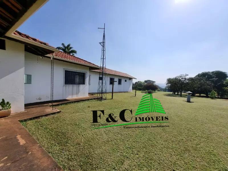 Chácara à venda com 8 quartos, 20000m² - Foto 12